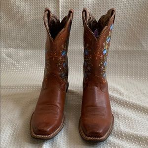 Ariat Women’s dress cowboy boots
